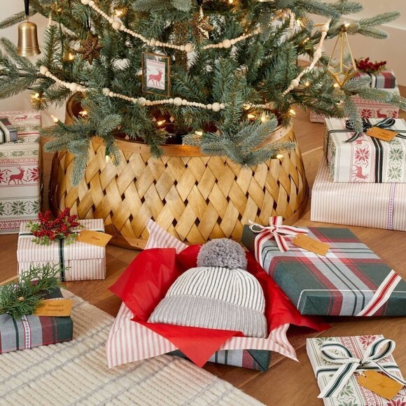 Hearth & Hand Magnolia 6ct Holiday Quote Leather Gift Tag Set Brown - Picture 2 of 6